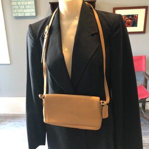 Vintage Coach Camel purse